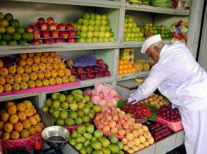 Fruit Vendor, Mumbai, India